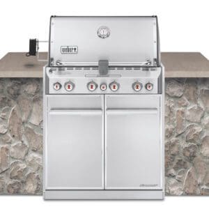 The S-460 built-in grill includes 4 main burners, a rotisserie, a sear zone for higher temperatures, and a smoker box to cook all your favorite foods.