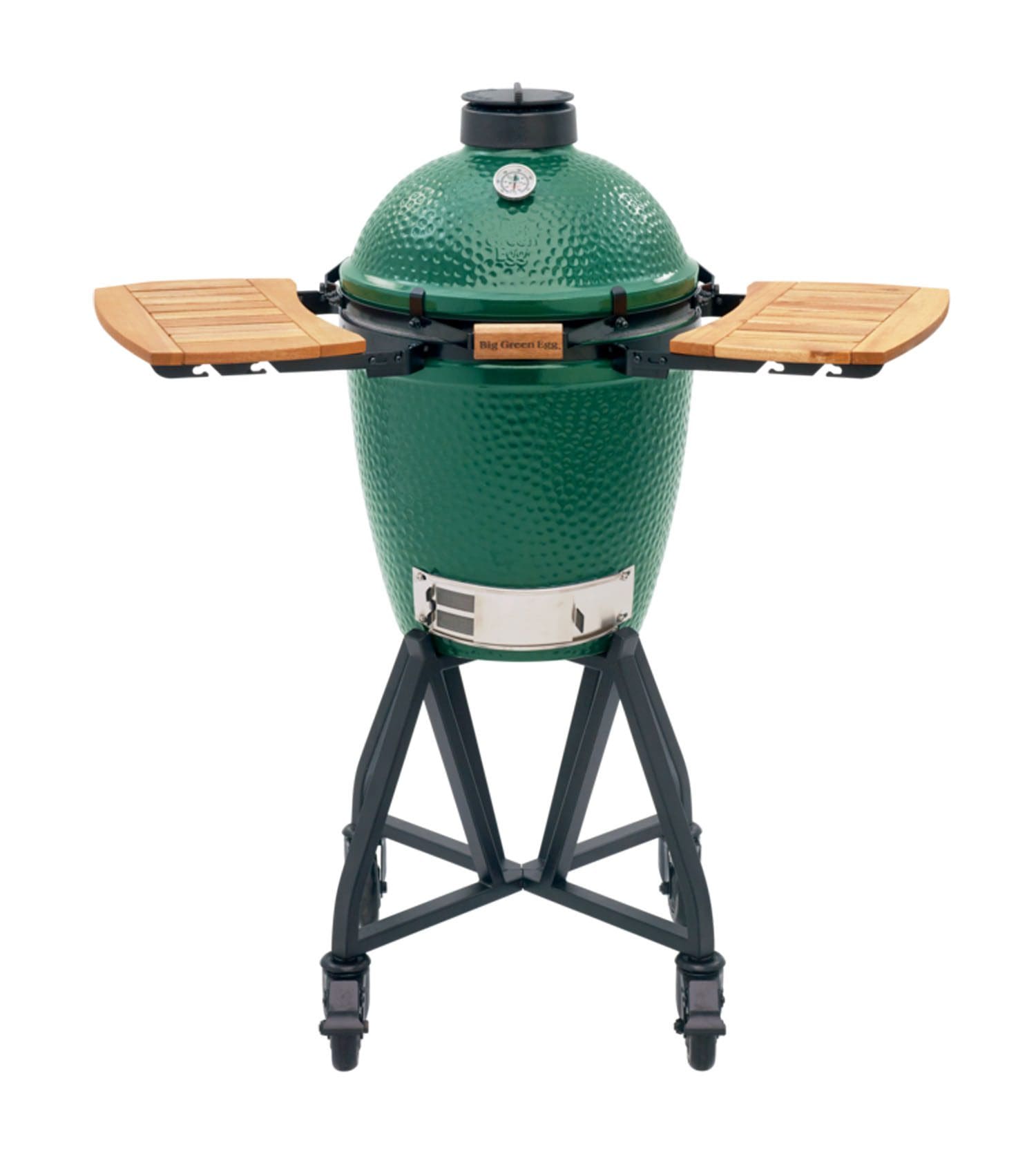 The Medium Big Green Egg ceramic smoker is ideal for smaller families or couples who are looking to dive into the world of ceramic cookers.
