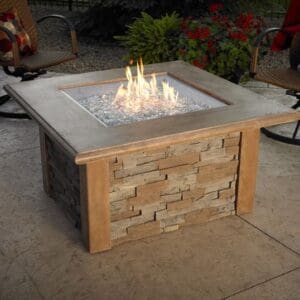 Picture of the Sierra Square Gas Firetable by Outdoor Greatroom with clear glass gem media