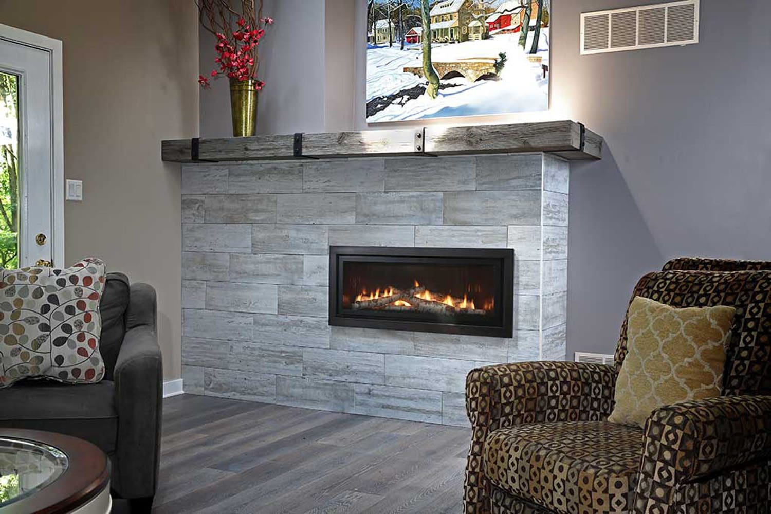 The Mendota ML39 Linear gas fireplace is a perfect introduction to the versatility and stunning visuals that this line offers. Comes in a variety of styles.