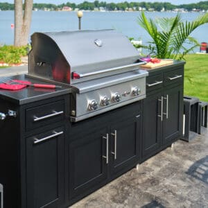 Challenger Designs: Custom Outdoor Kitchens